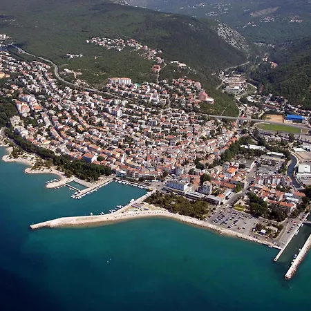 Nada 3 * Crikvenica