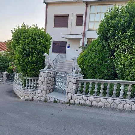 Nada 3 Crikvenica