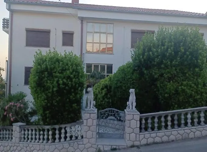 Nada 3 * Crikvenica